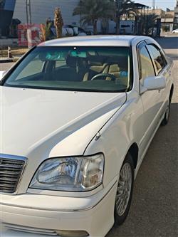 تۆیۆتا کراون